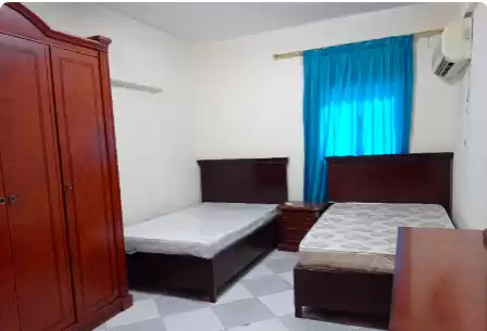 Wohn Klaar eigendom 2 Schlafzimmer F/F Wohnung  zu vermieten in Doha #7433 - 1  image 